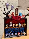 Półka kolekcjonerska STRANGER THINGS na figurki Kinder Joy Funko Pop