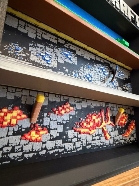 Półka Kolekcjonerska MINECRAFT Ekspozytor Figurki Kinder Joy LED